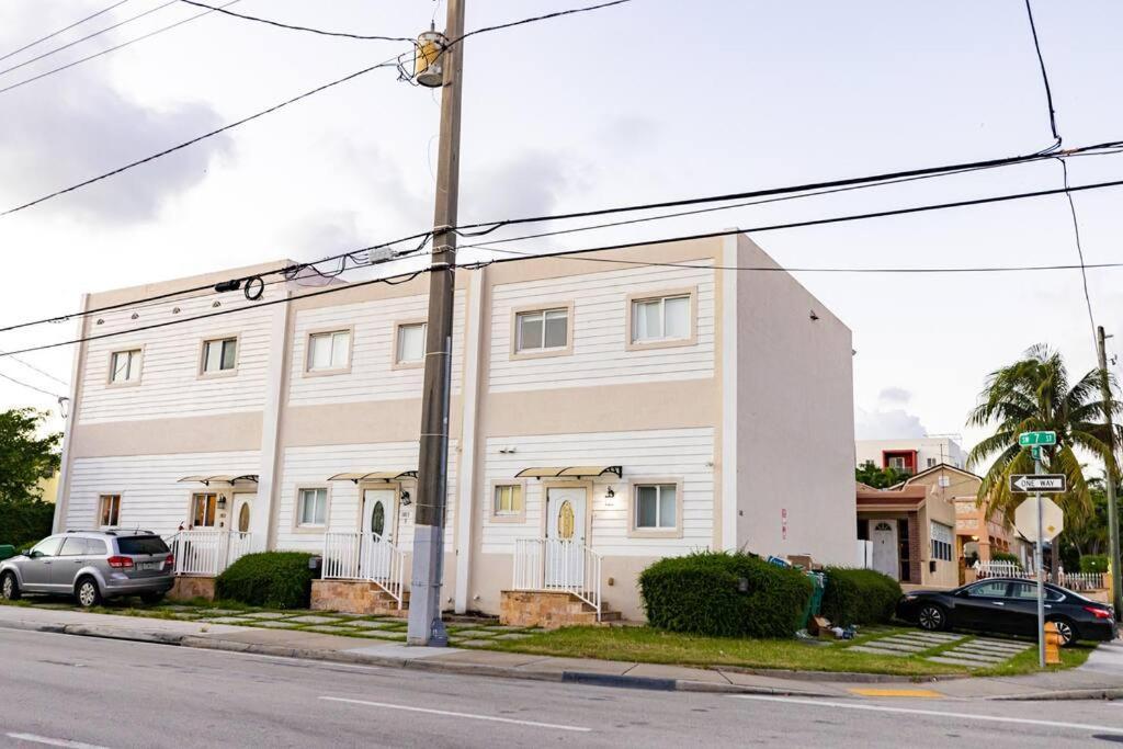 Comfortable 4Br Townhome At Calle 8 Miami Exterior foto